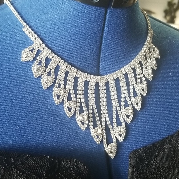 Australian crystal bridal necklace and earrings BN - Picture 2 of 6